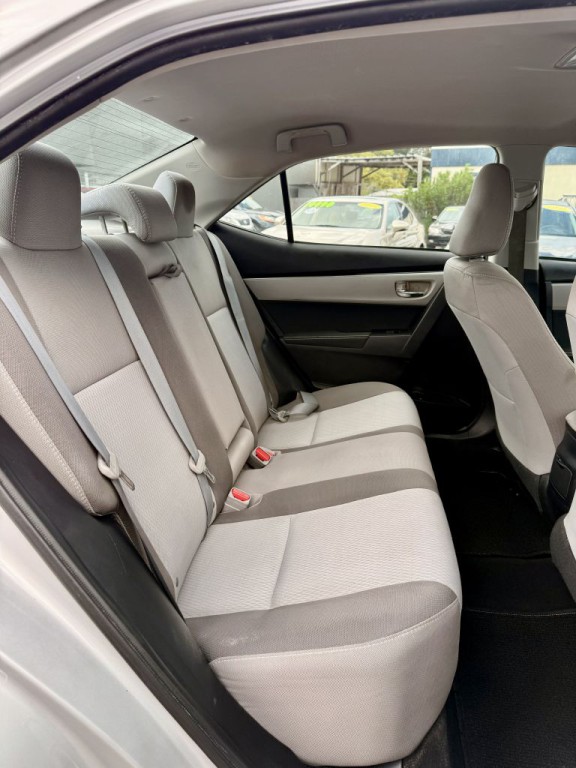 2017 Toyota Corolla Image 14