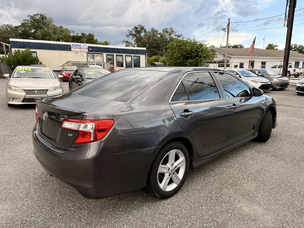 2014 Toyota Camry Image 5