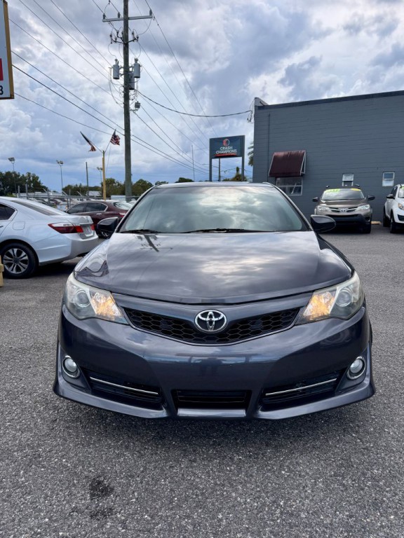 2014 Toyota Camry Image 7