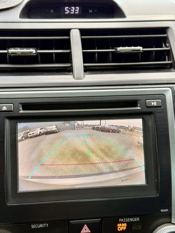 2014 Toyota Camry Image 18