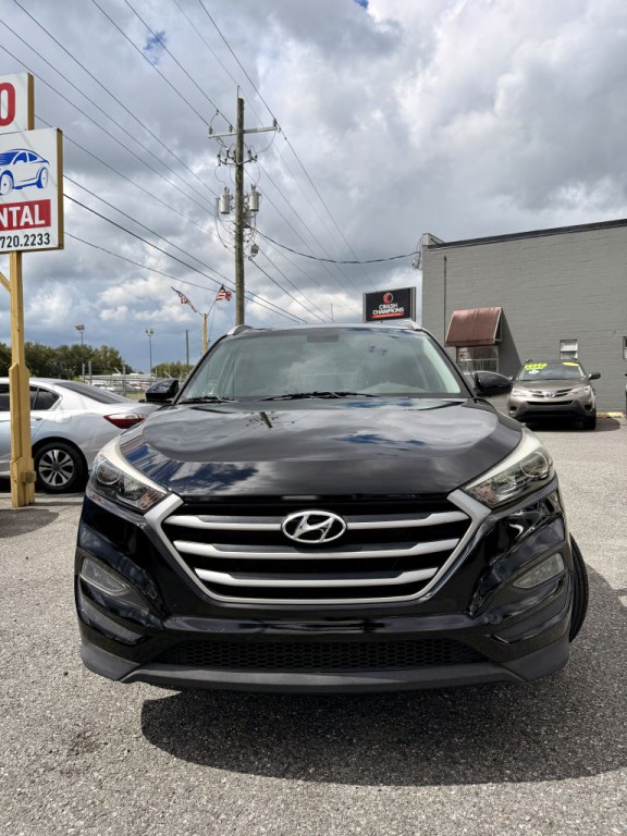 2017 Hyundai Tucson Image 8
