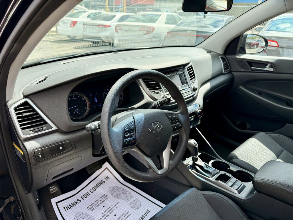 2017 Hyundai Tucson Image 17