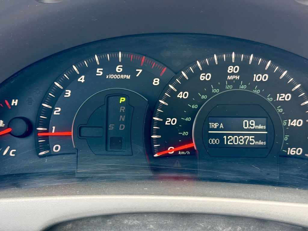 2009 Toyota Camry Image 12