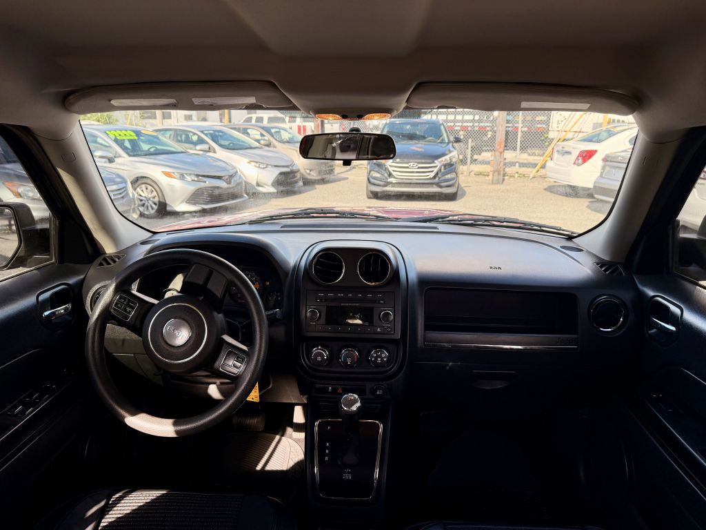 2015 Jeep Patriot Image 9
