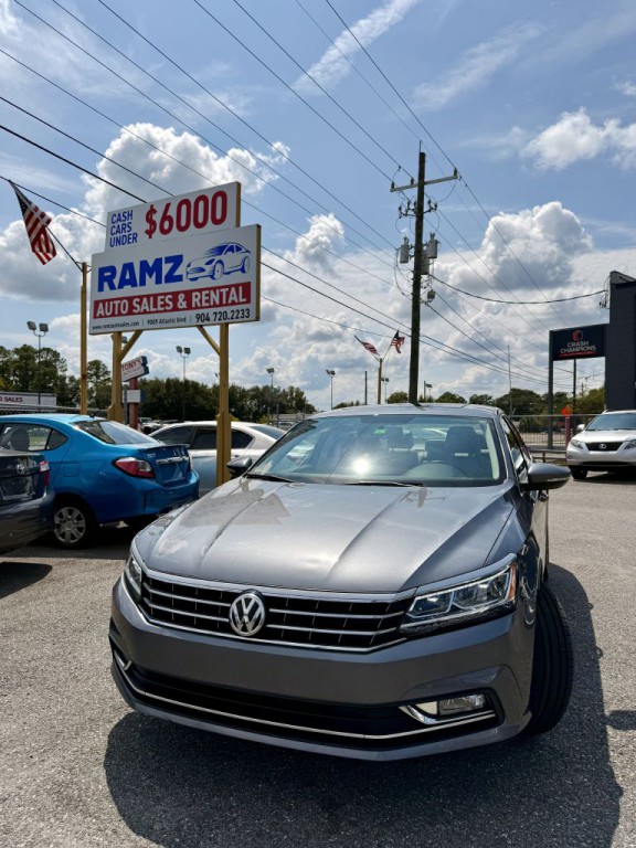 2018 Volkswagen Passat Image 1
