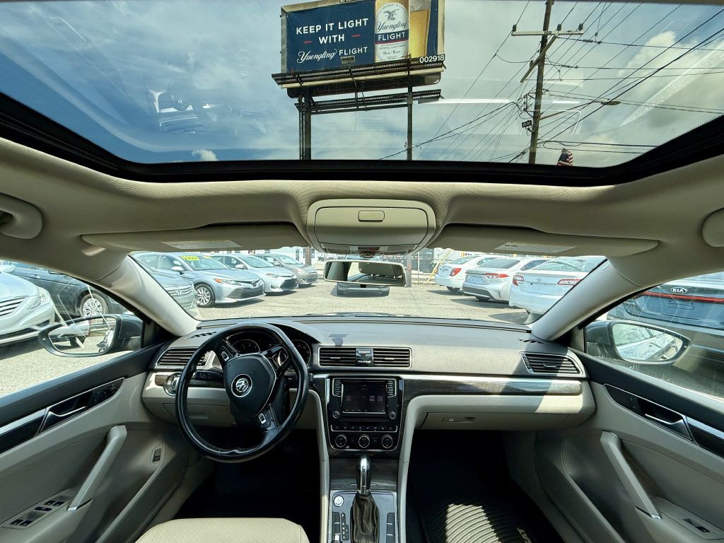 2018 Volkswagen Passat Image 9