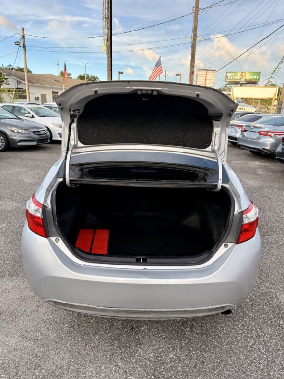 2016 Toyota Corolla Image 10