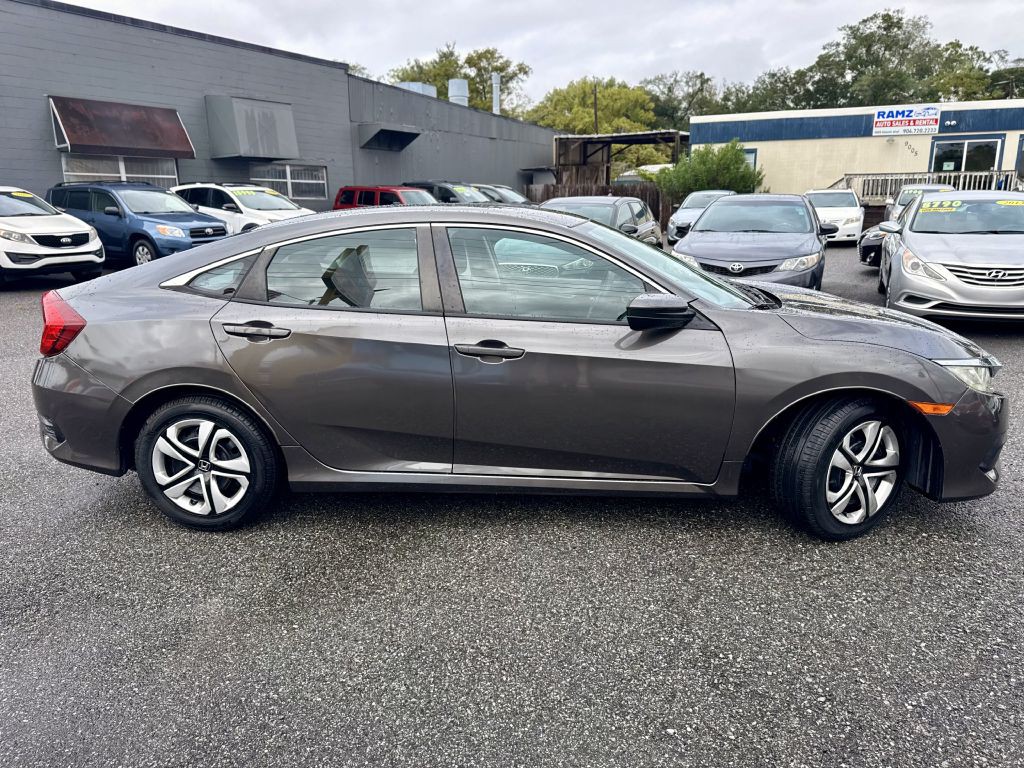2018 Honda Civic Image 6