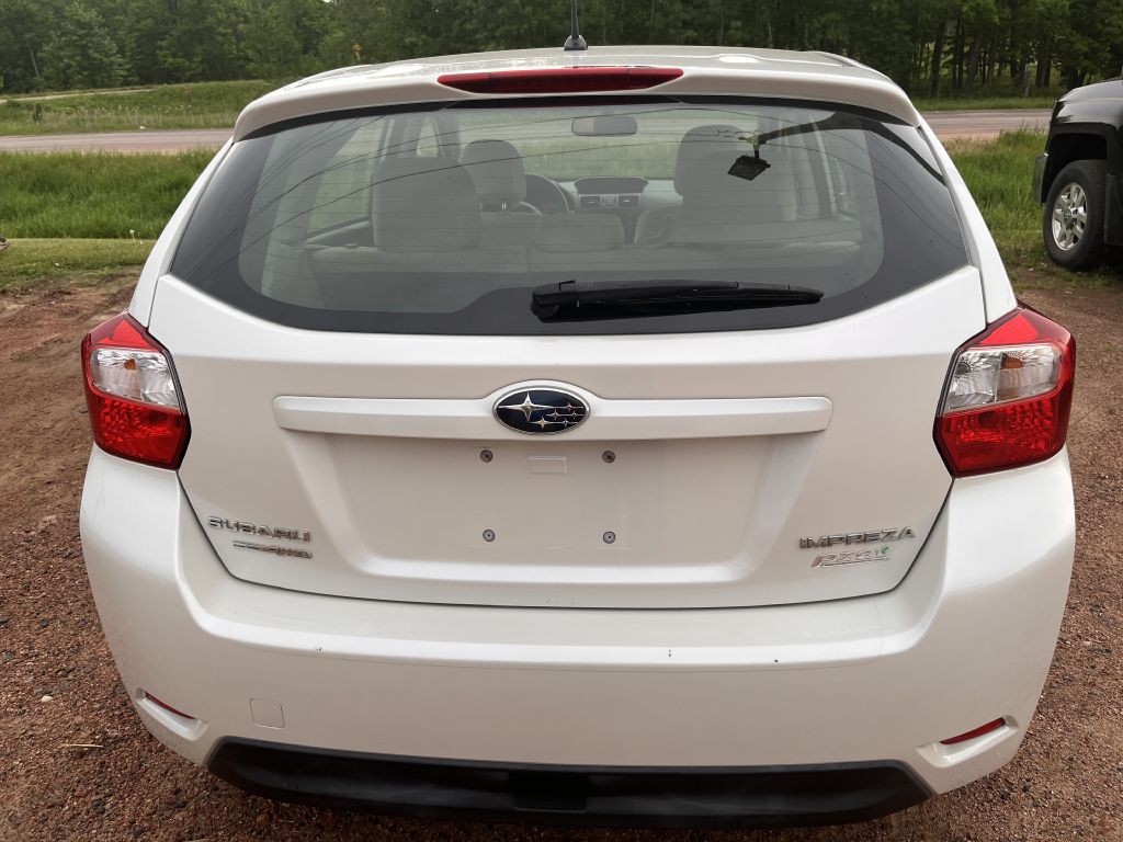 2013 Subaru Impreza Image 4