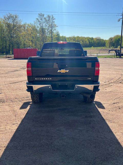 2019 Chevrolet Silverado 1500 Image 4