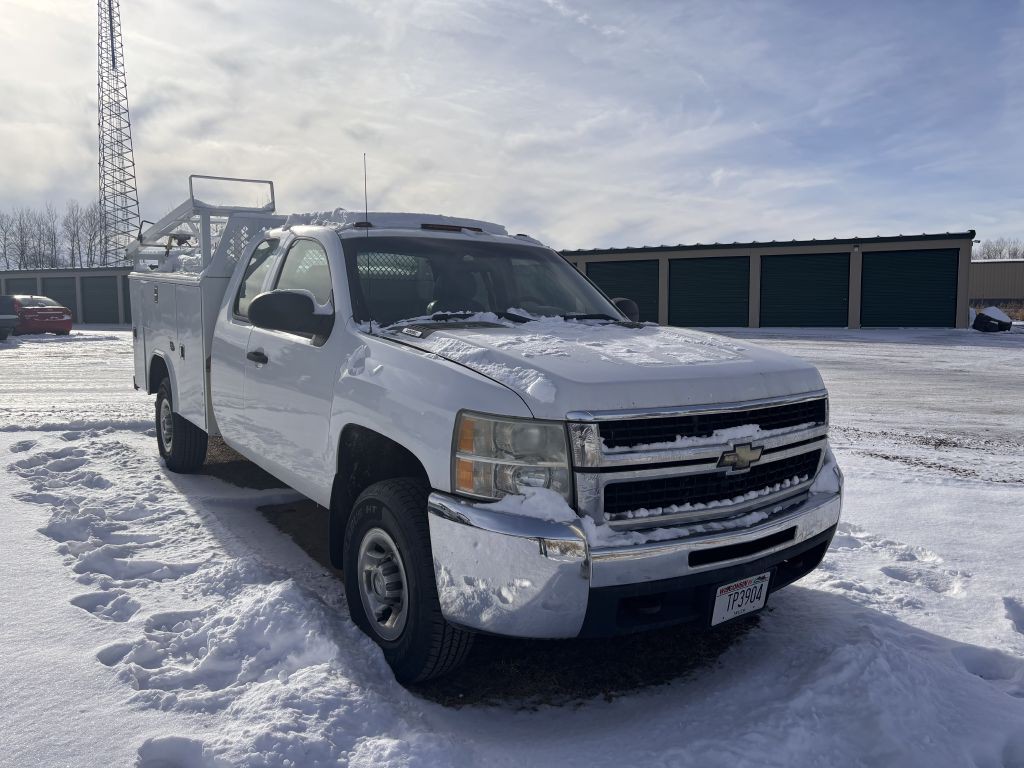 2008 Chevrolet Silverado 1500 Image 1