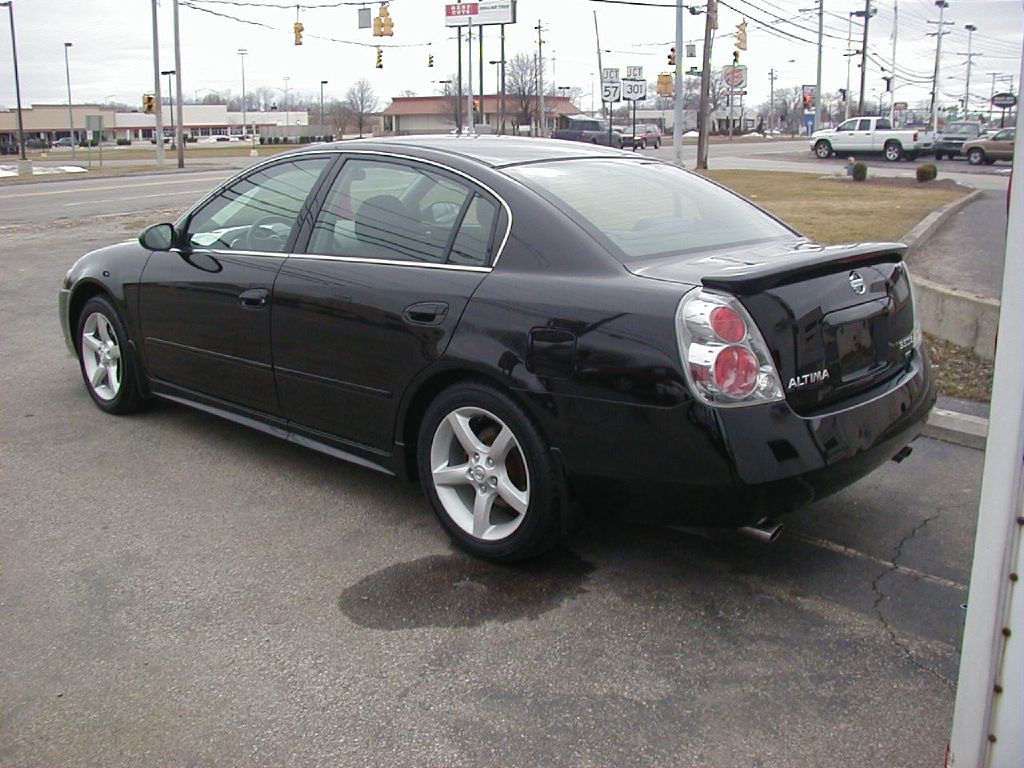 2005 Nissan Altima Image 5