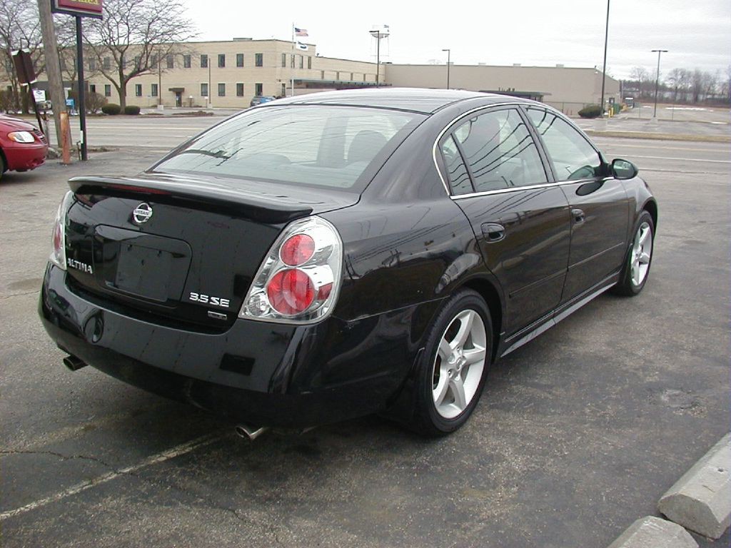 2005 Nissan Altima Image 6
