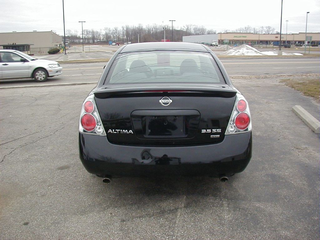 2005 Nissan Altima Image 7