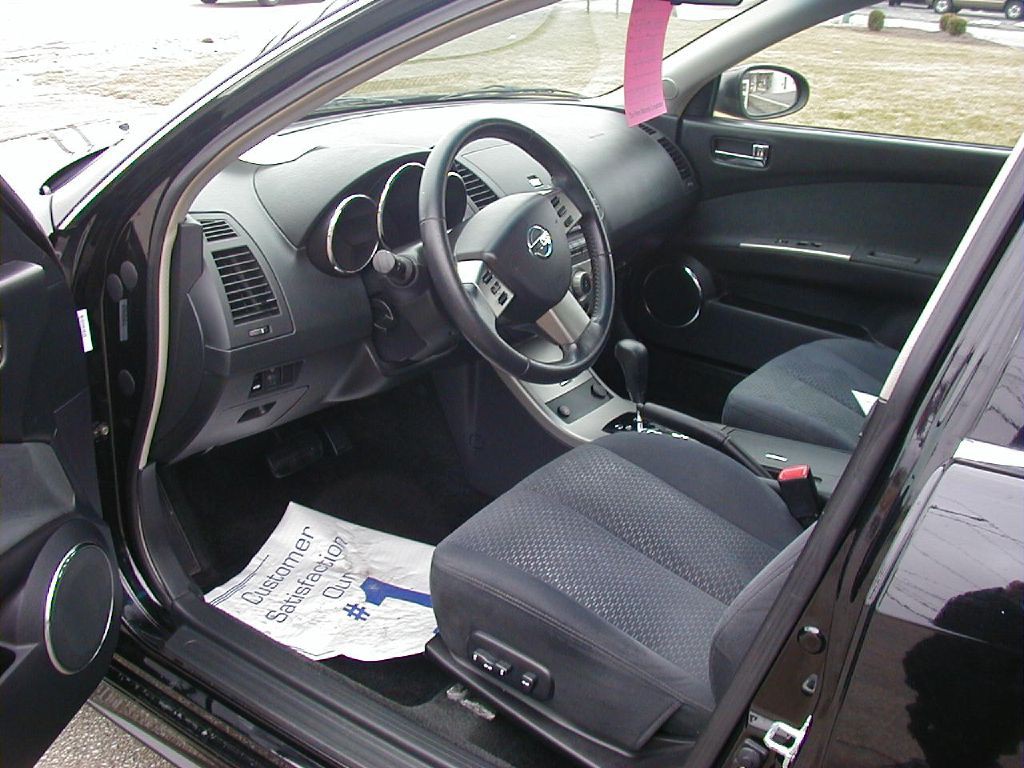 2005 Nissan Altima Image 12