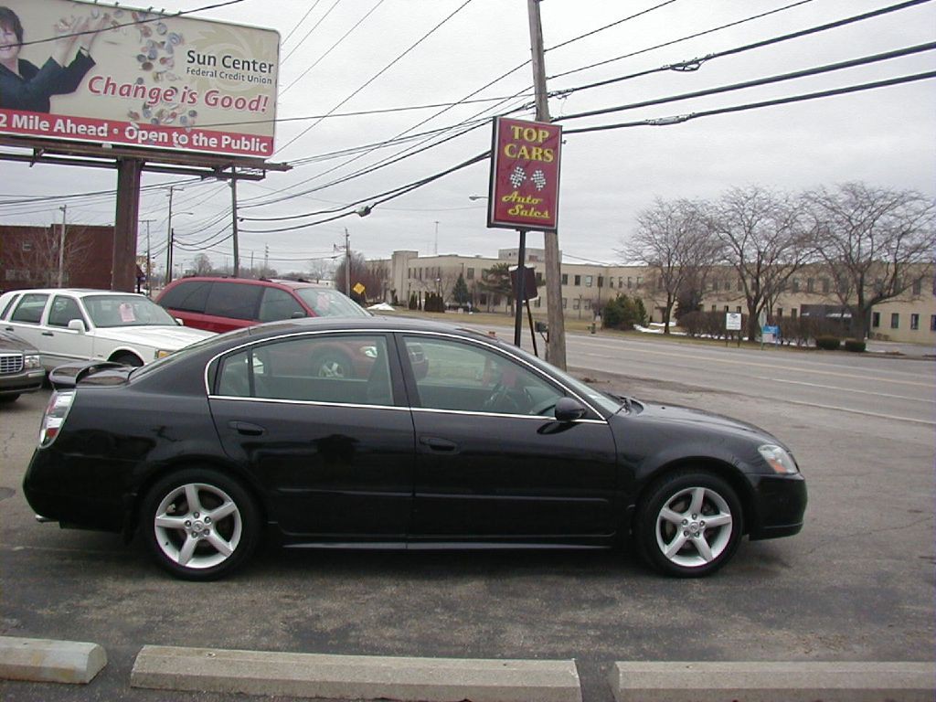 2005 Nissan Altima Image 17
