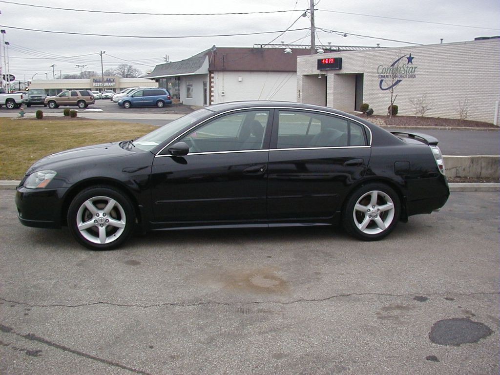 2005 Nissan Altima Image 18