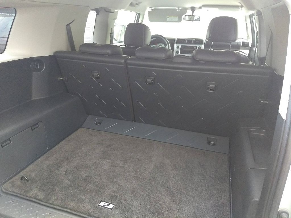 2007 Toyota FJ Cruiser Image 11