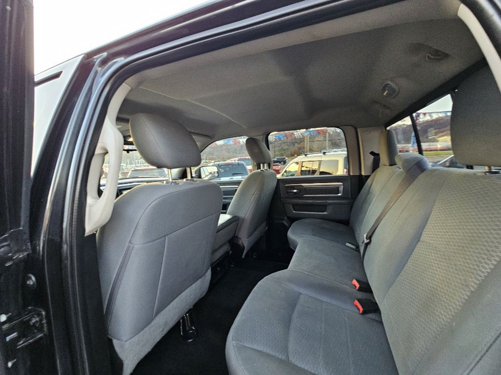 2016 RAM 2500 Image 10