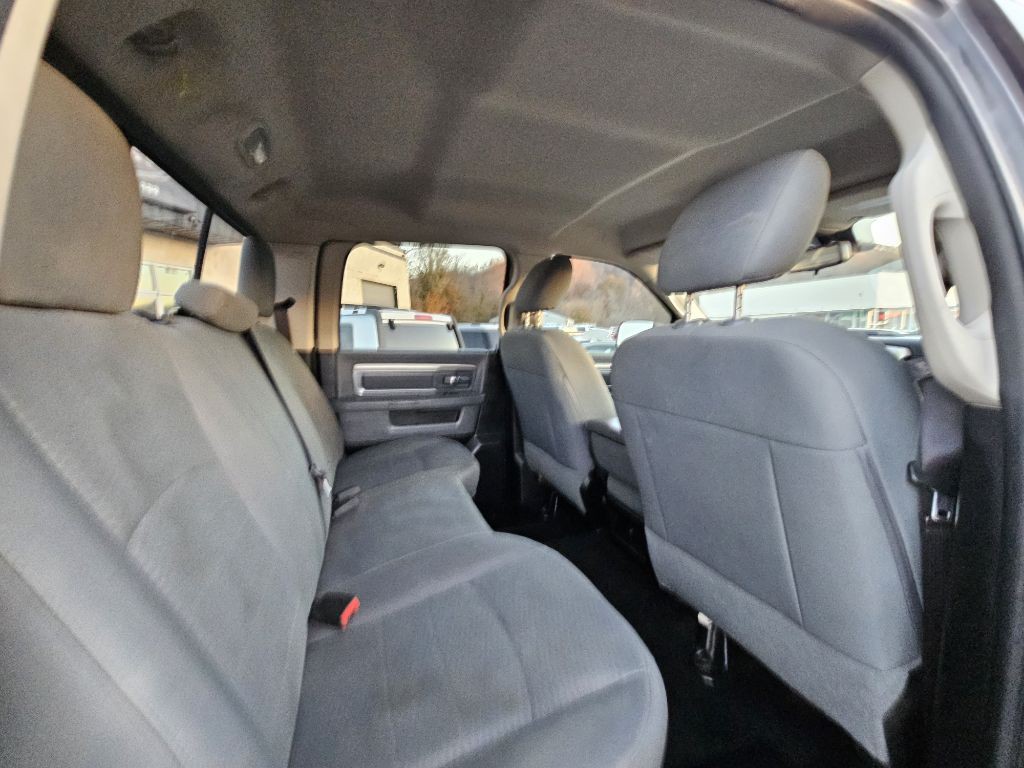 2016 RAM 2500 Image 11