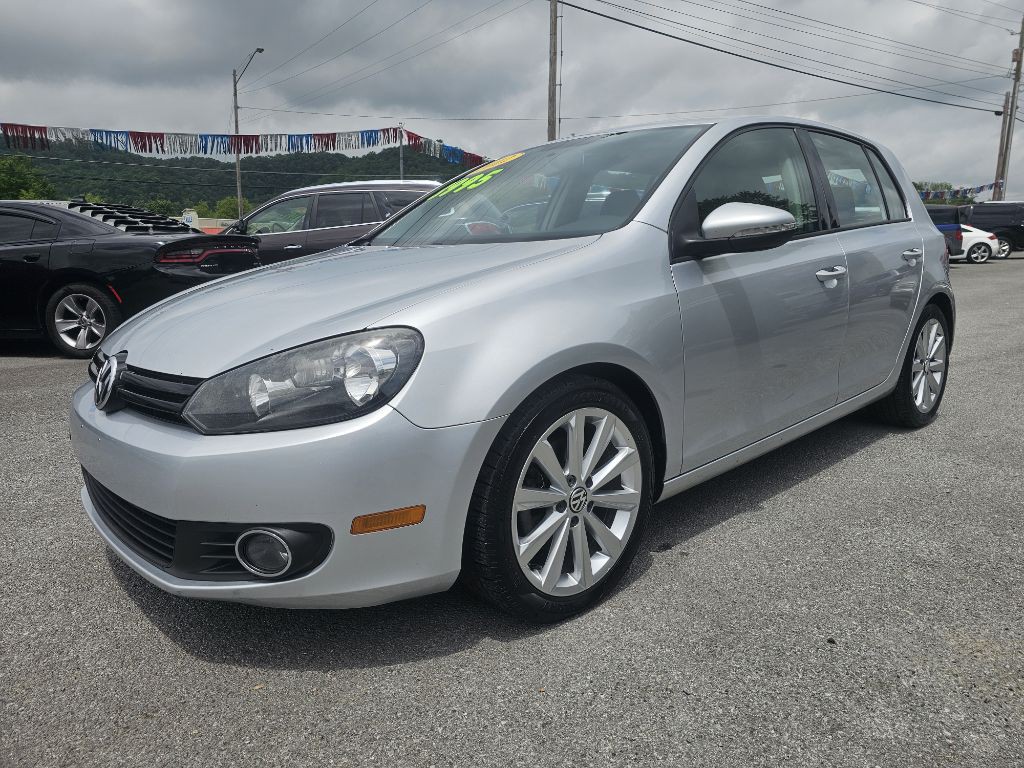2012 Volkswagen Golf Image 1