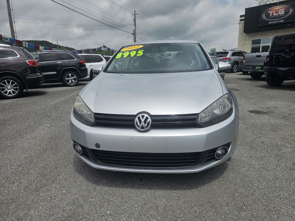 2012 Volkswagen Golf Image 2