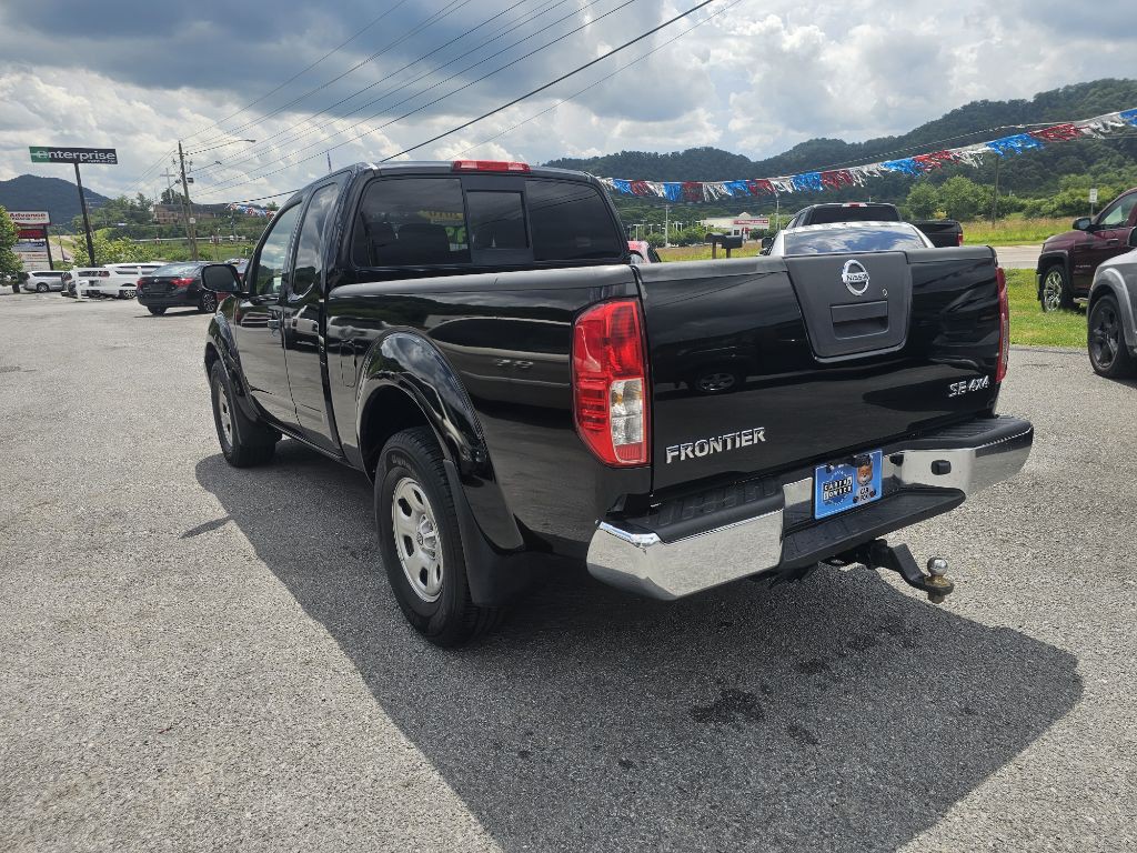 2010 Nissan Frontier Image 30