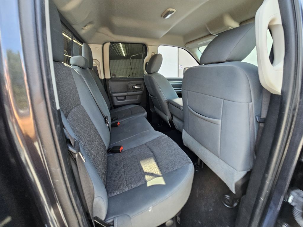 2016 RAM 1500 Image 11