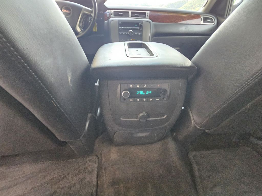 2012 GMC Yukon Image 11