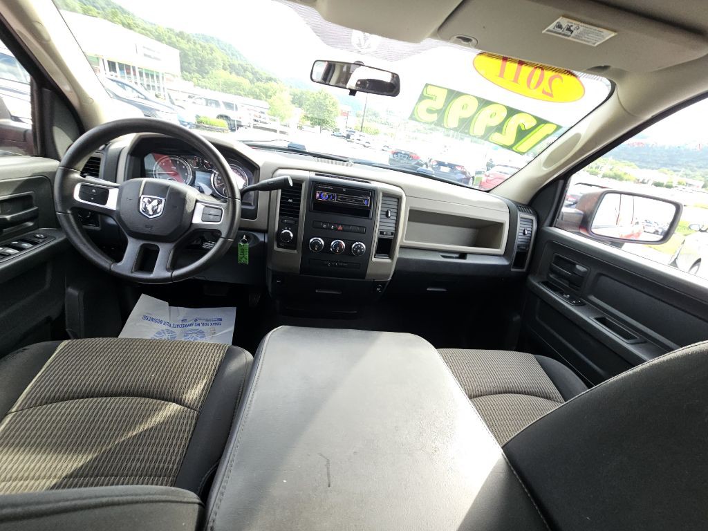 2011 RAM 1500 Image 8