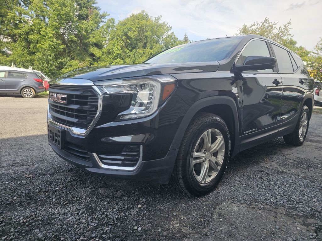 2022 GMC Terrain Image 1