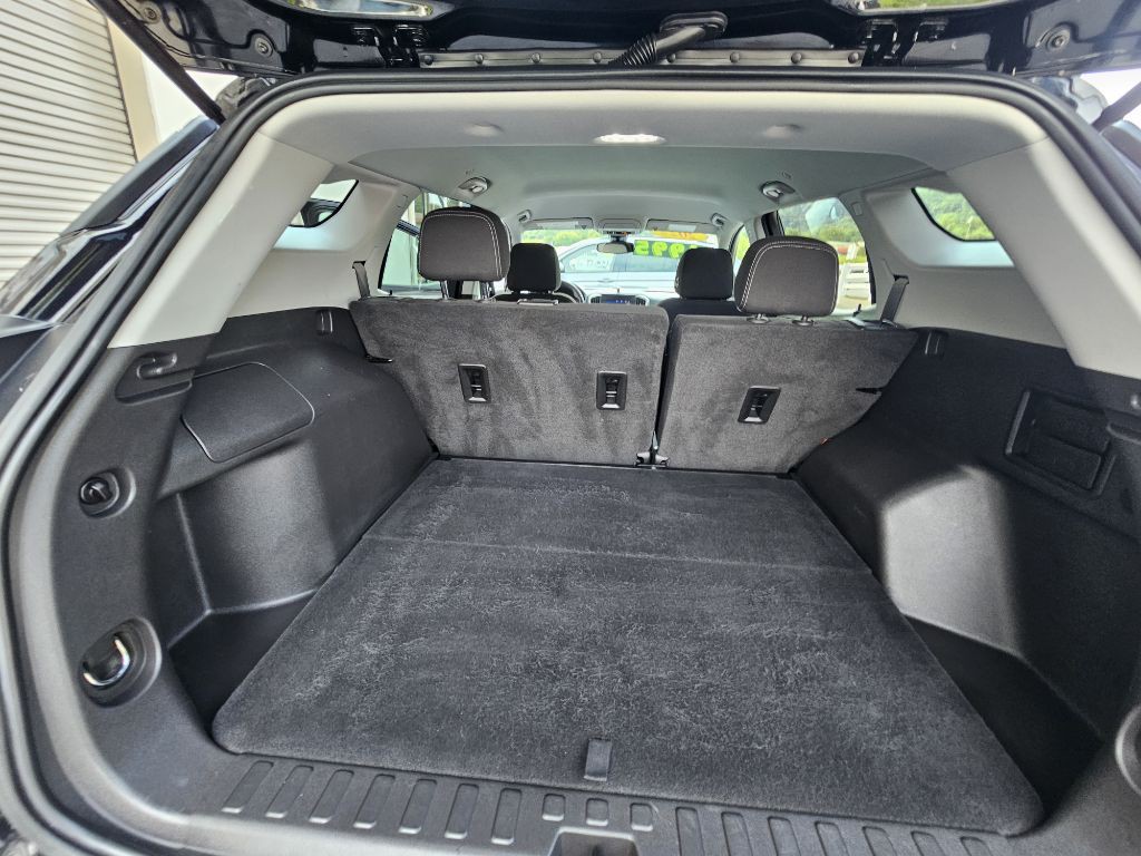 2022 GMC Terrain Image 12