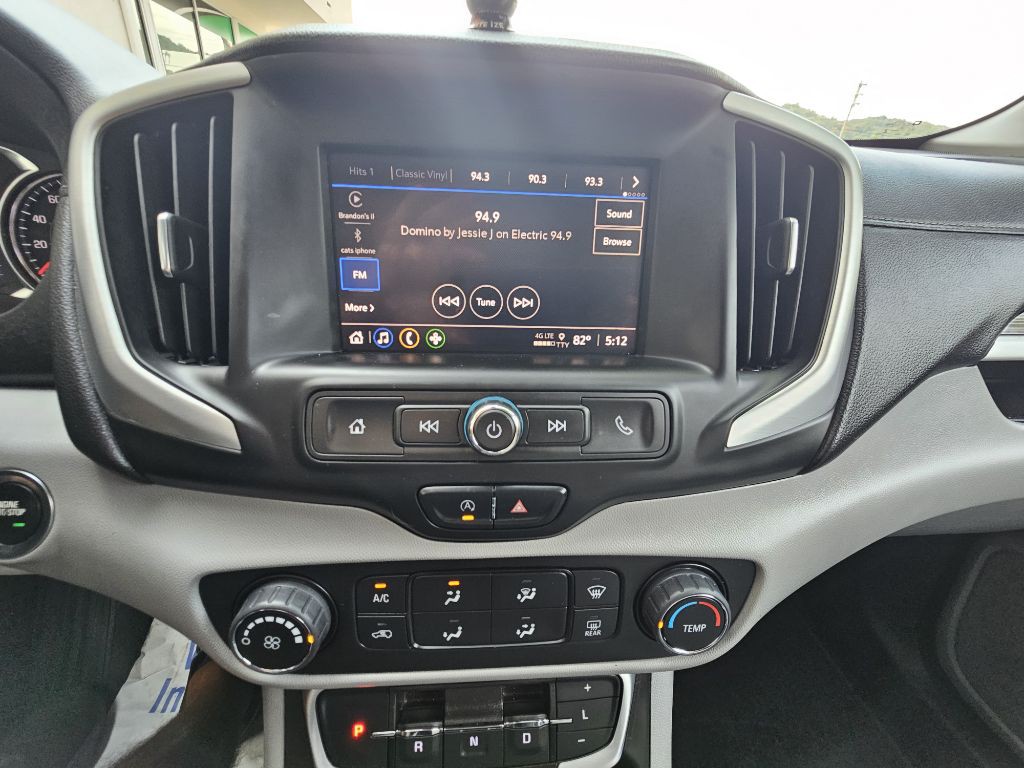 2022 GMC Terrain Image 13