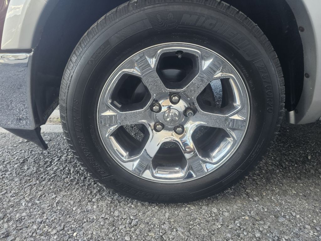2013 RAM 1500 Image 17