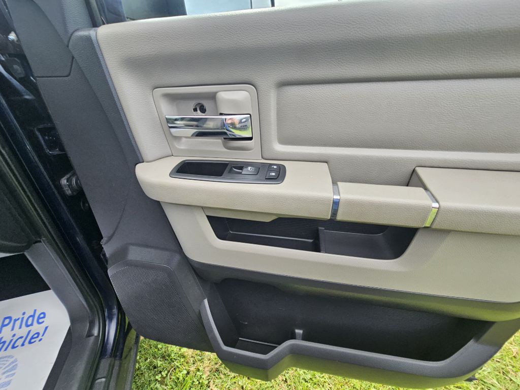2012 RAM 1500 Image 16