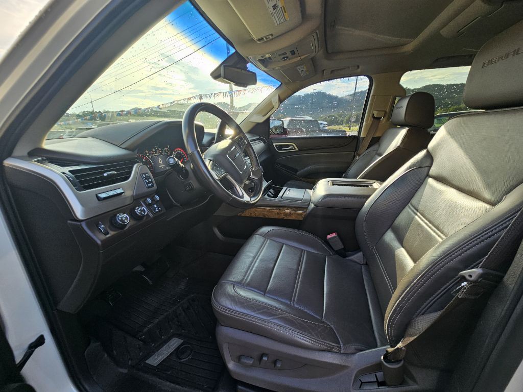 2015 GMC Yukon Image 8