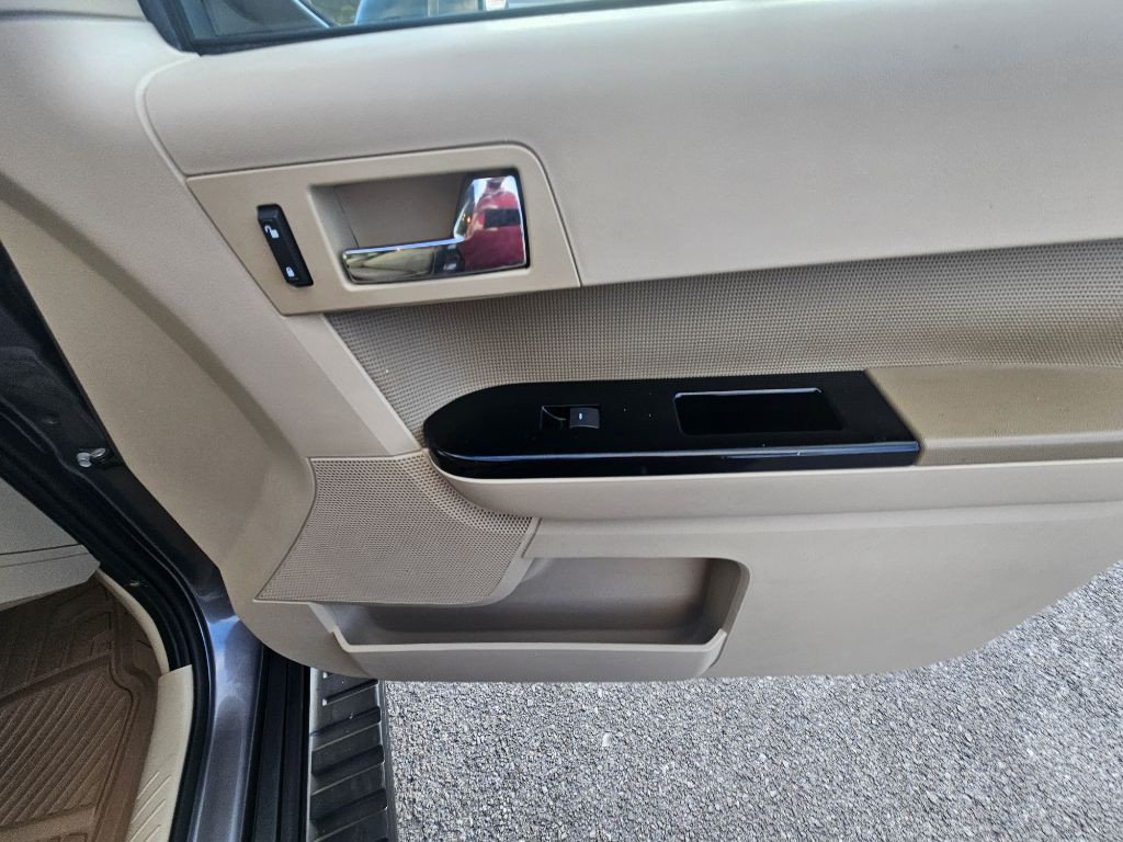 2011 Ford Escape Image 14