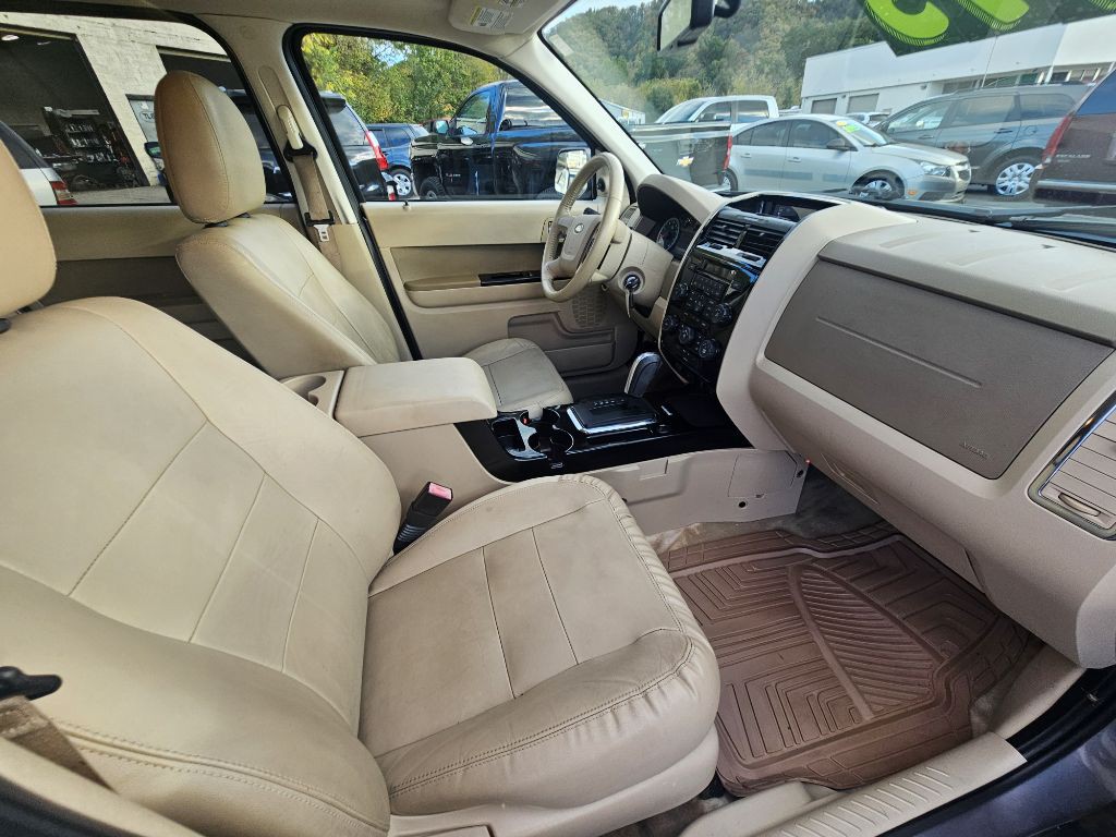 2011 Ford Escape Image 9