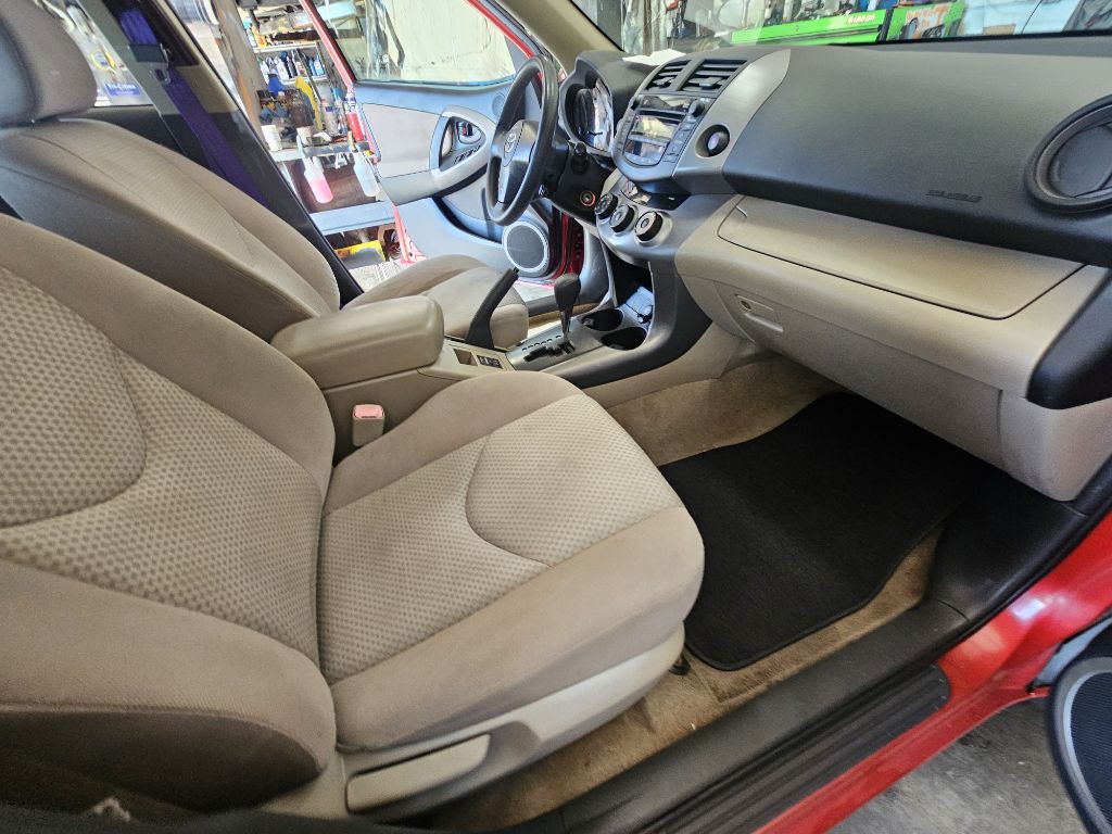 2007 Toyota Rav4 Image 9