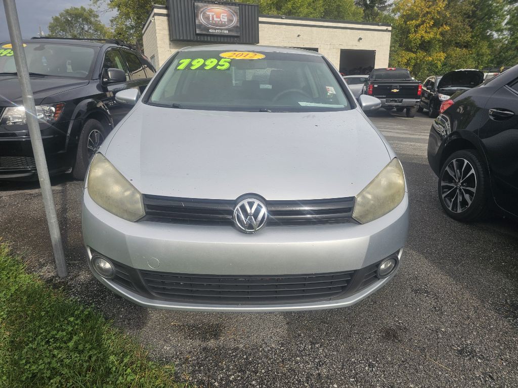 2012 Volkswagen Golf Image 2