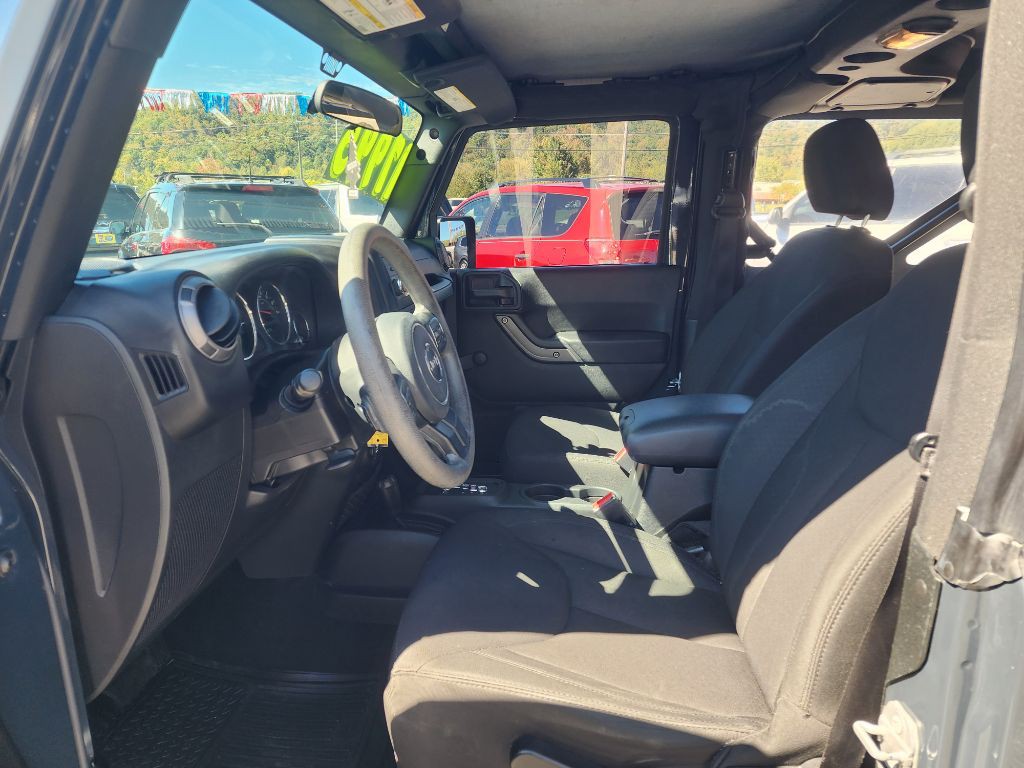 2017 Jeep Wrangler Image 7