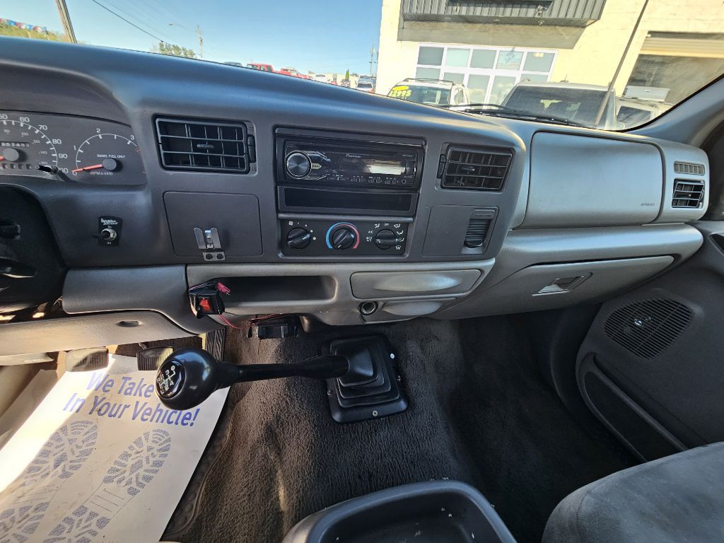 1999 Ford F-350 Image 12