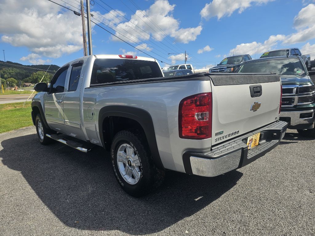 2011 Chevrolet Silverado 1500 Image 6