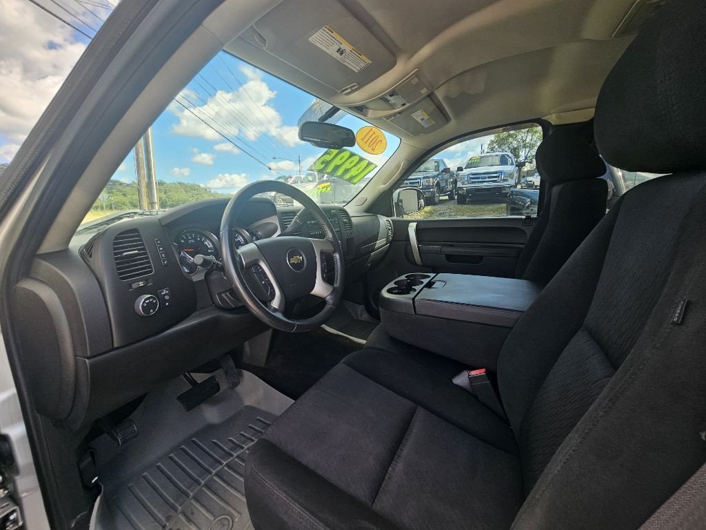 2011 Chevrolet Silverado 1500 Image 7