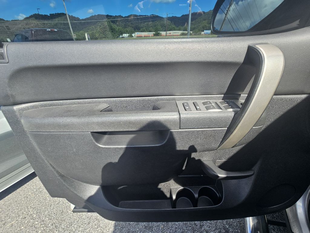 2011 Chevrolet Silverado 1500 Image 15
