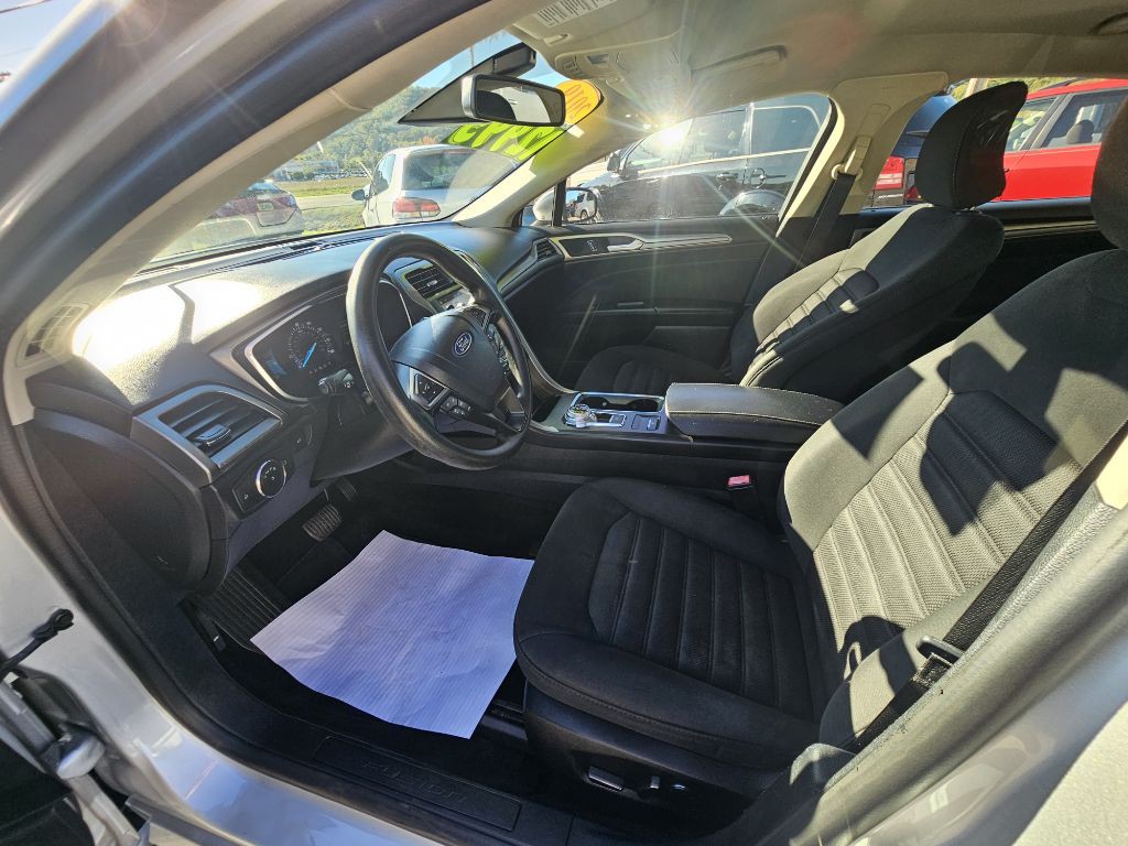 2019 Ford Fusion Image 6