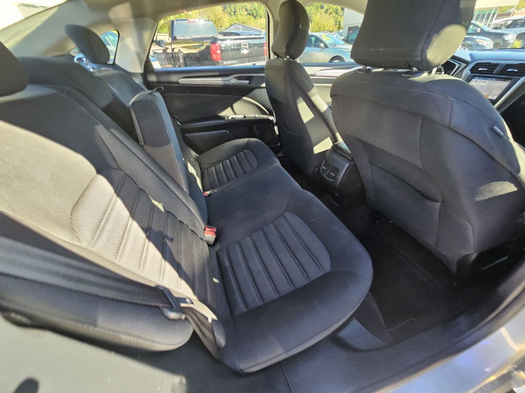 2019 Ford Fusion Image 10