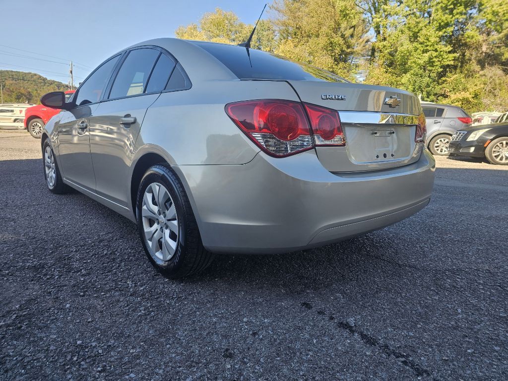 2014 Chevrolet Cruze Image 6