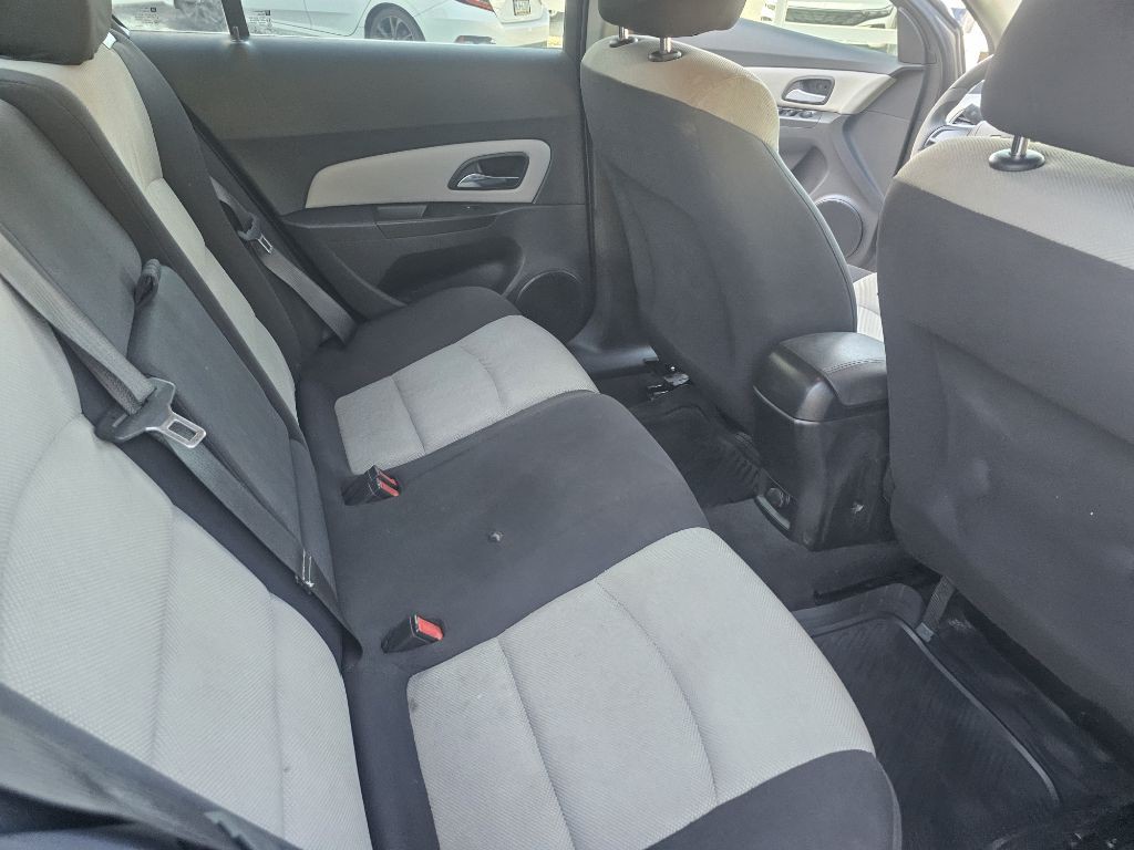 2014 Chevrolet Cruze Image 11