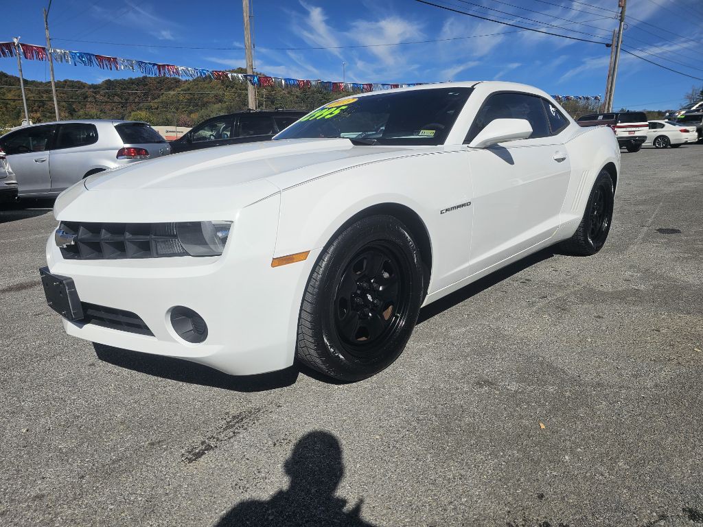 2013 Chevrolet Camaro Image 1